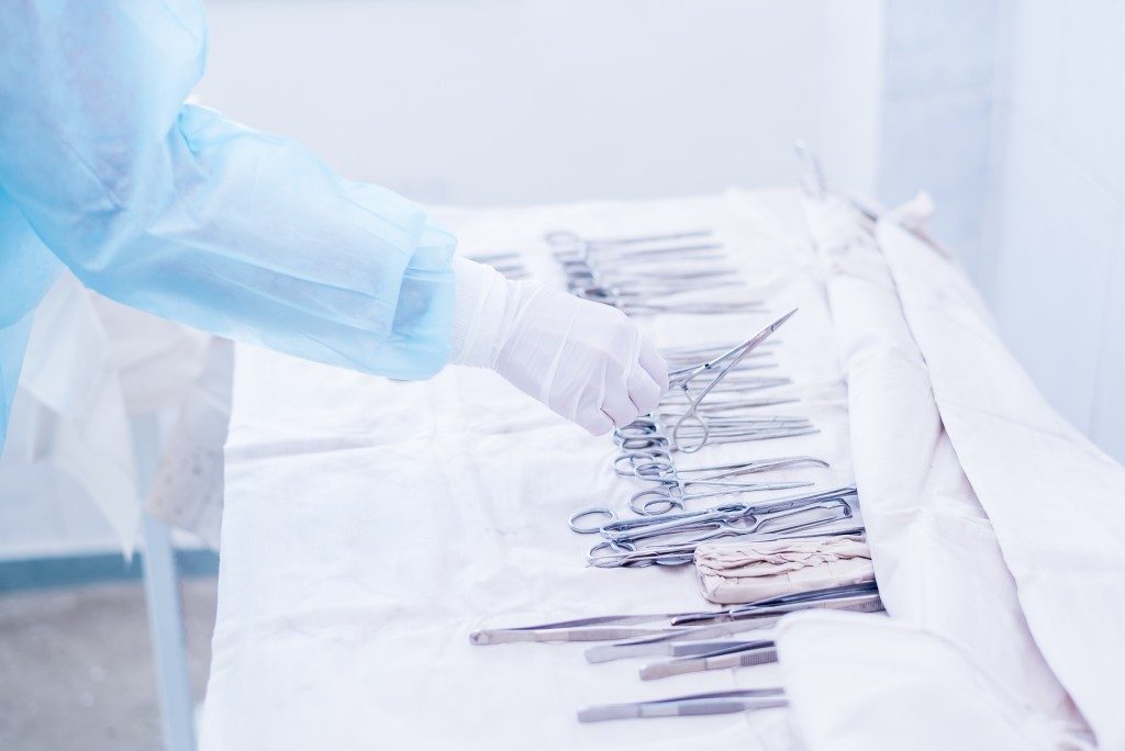 Lighthouse InSight Why Consider Singleuse Medical Devices?